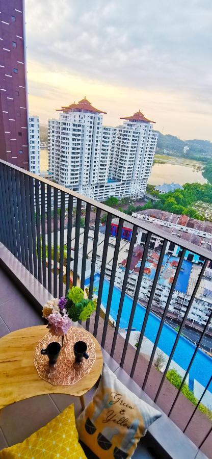 Astetica Pool & Lake View High Floor 100Mbps Wifi Netflix 史里肯邦安 外观 照片