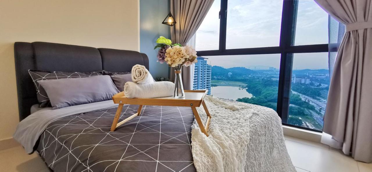 Astetica Pool & Lake View High Floor 100Mbps Wifi Netflix 史里肯邦安 外观 照片